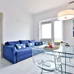 Guesthost - Vento House *