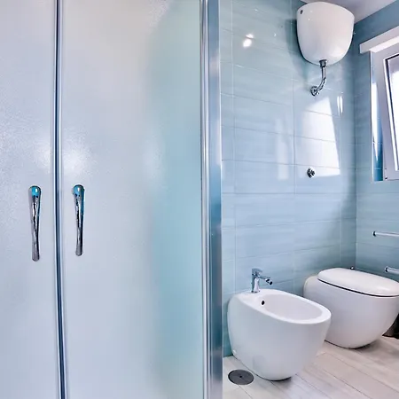 Guesthost - Vento House Apartment Neapel