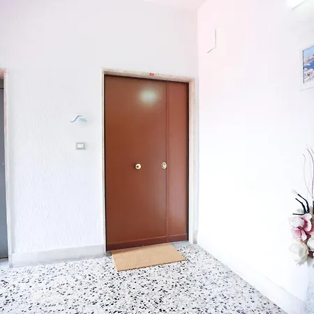 Apartment Guesthost - Vento House Neapel