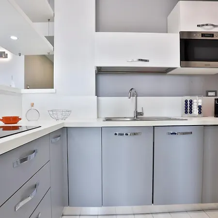 Guesthost - Vento House Apartamento Nápoles