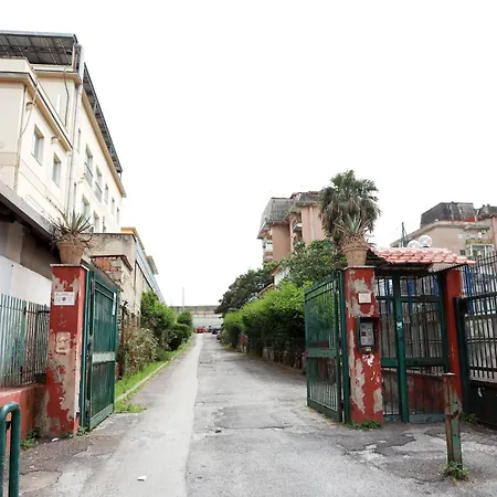 Apartamento Guesthost - Vento House Nápoles